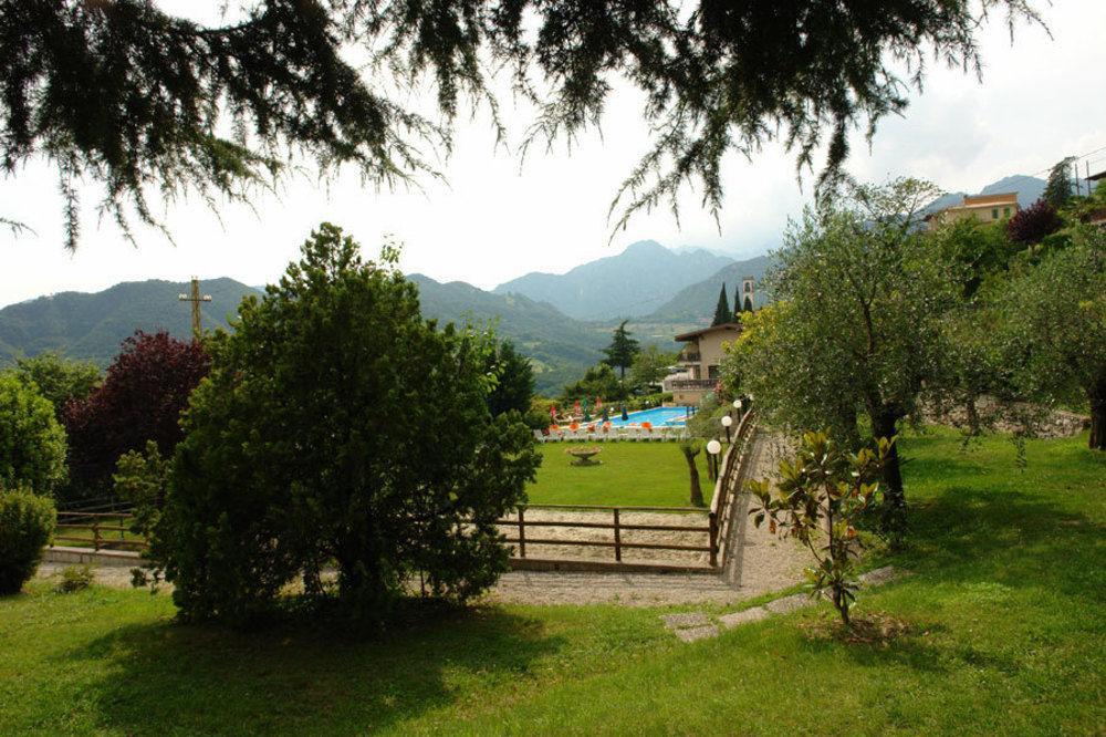 Park Hotel Faver Tremosine Exteriör bild